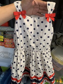 Vestido niña 5t muy bonito