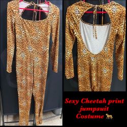NEW!!  🐆Sexy Cheetah print Jumpsuit Costume 🐆