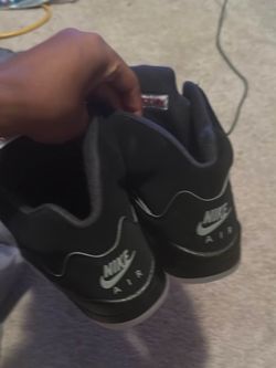 Jordan 5 black metallics