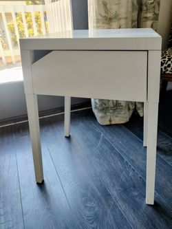 IKEA SELJE White Metal Nightstand – Modern & Minimalist