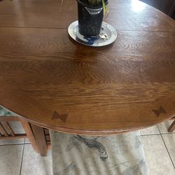 Table Brown Circle 