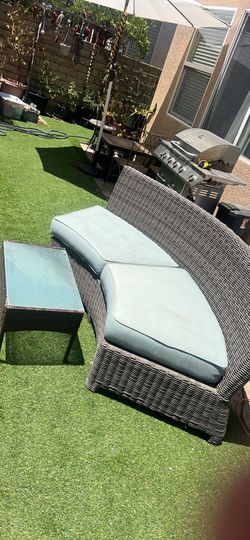 Outdoor table and loves it