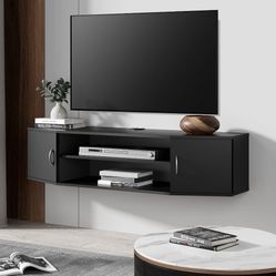  Wall Mounted TV  