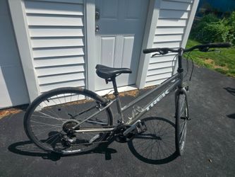 Trek hybrid