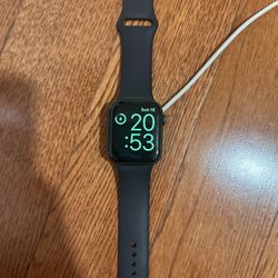 Apple Watch Series 5