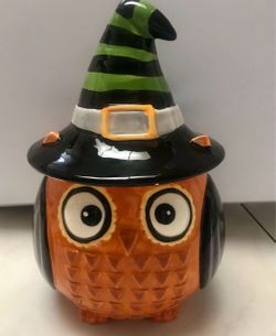 Halloween cookie jar/decoration