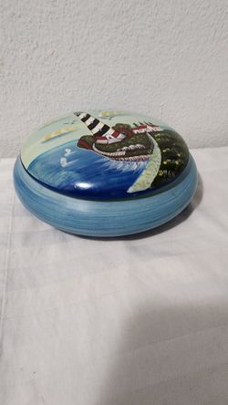 Trinket box