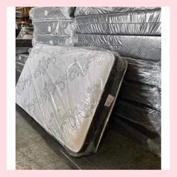 Twin size mattress/ Colchon