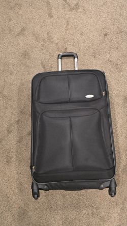 Samsonite Rolling Luggage