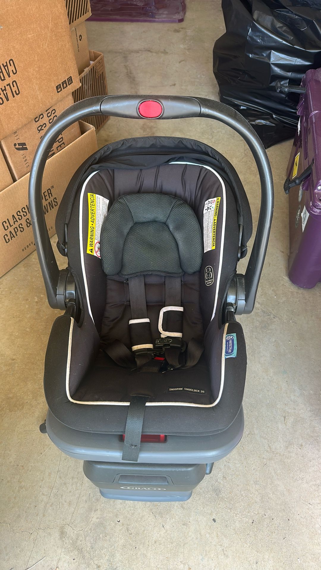 Graco infant Car Seat