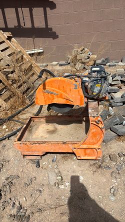 Electric concrete saw