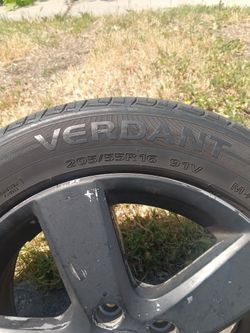 VW 16" 1 / Stock Wheels -