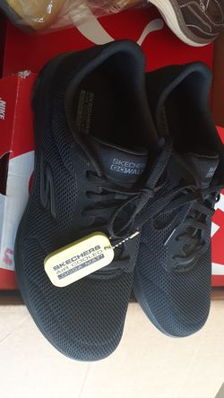 9.5 Sketchers