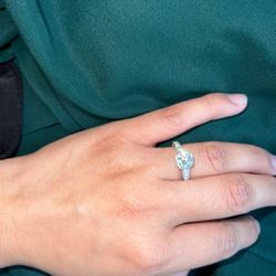 NEW ENGAGEMENT RING 14KW SIZE 5.75( Fits 5.5-6 Size)- Certificate Available 