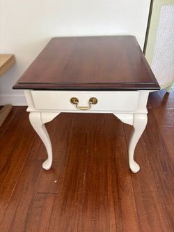 Queen Anne End Table / Side Table — Two-Tone, Dovetail Drawer — Refinished