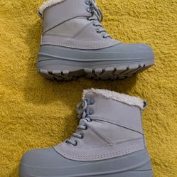 Youth Size 2 Waterproof Snow Boots 