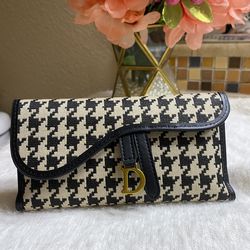 Women’s wallet