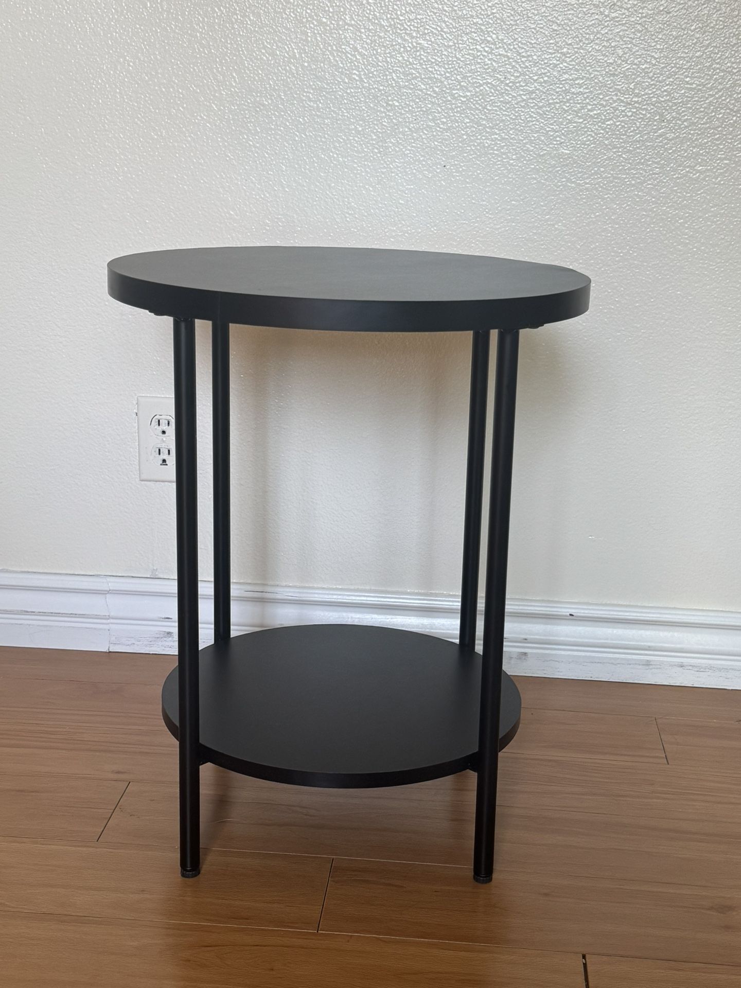 Round side end Table