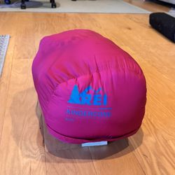 REI Kindercone 25 Sleeping Bag