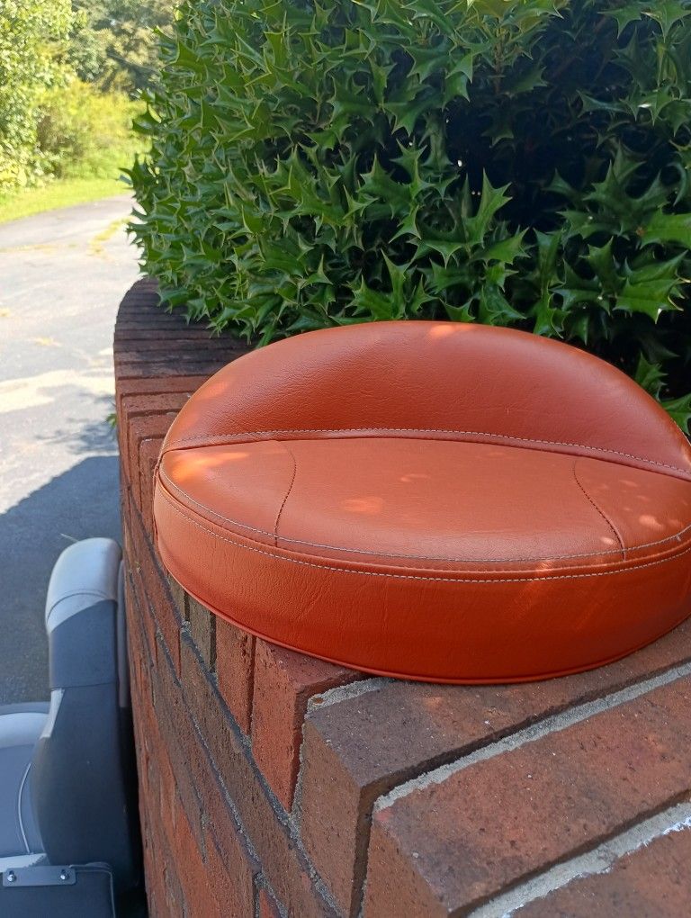 Red Bass Boat Butt Seat