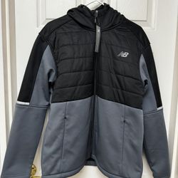NWT Men’s Gray/Black New Balance Hooded Fleece Lined Jacket Size Medium