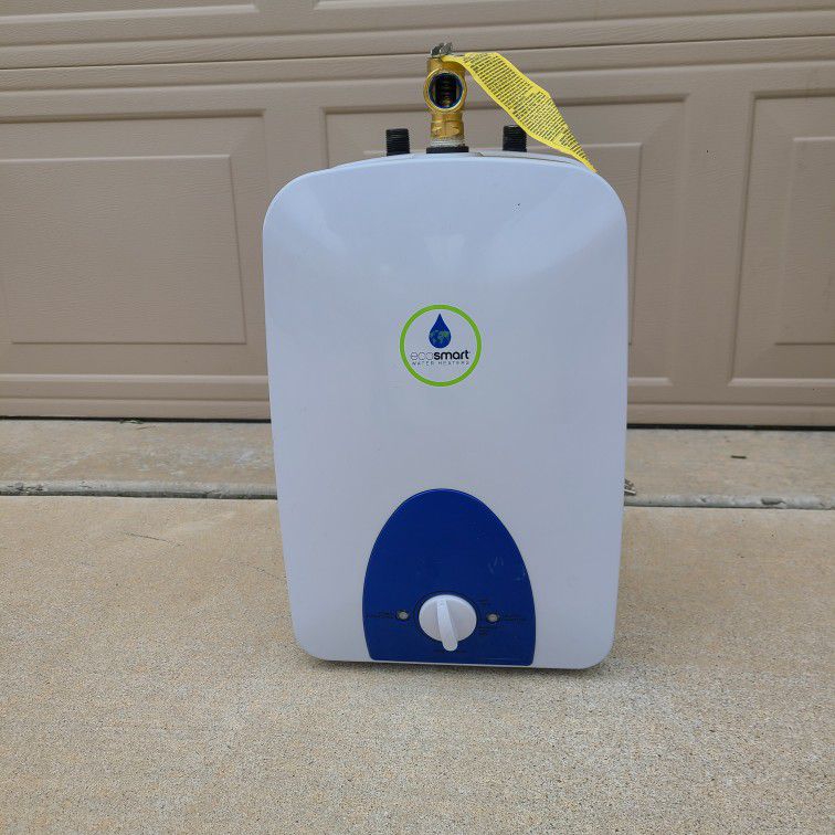 Portable Water Heater. 120V