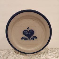 Rowe Pottery Stoneware Plate 10 1/8"
Description: Blue Rim And Hearts, Smooth, No Trim
Pattern: Heart by Rowe Pottery
