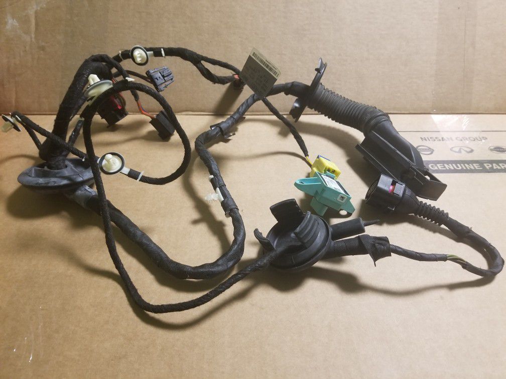 Part # 8K0 971 029 AD Audi OEM wire harness with airbag sensor 8K0 955 557 C
