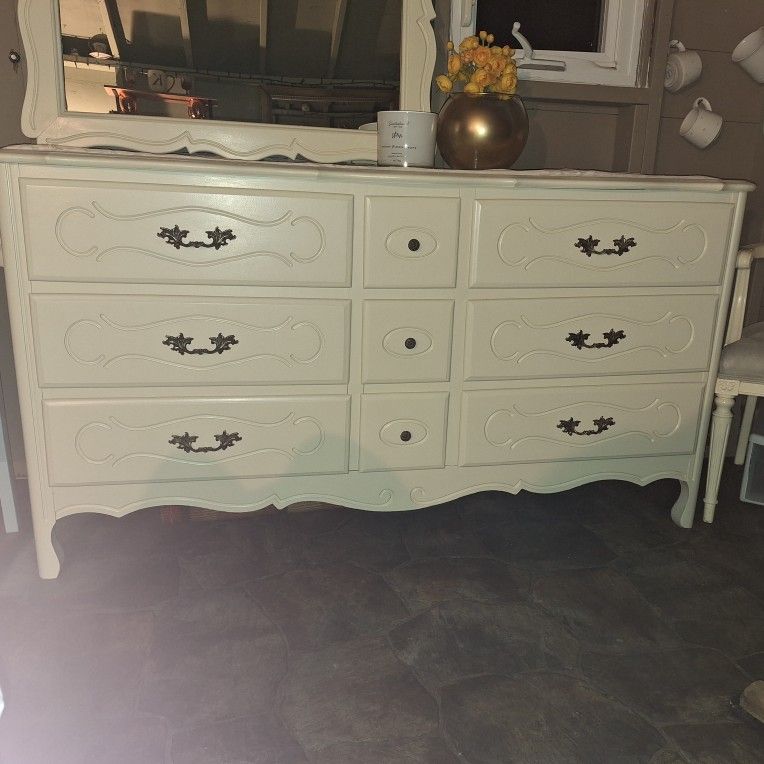 French Provincial Dresser With Mirror