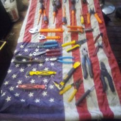 Assorted Hand Tools 