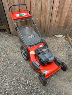 Lawnmower- Scotts / Briggs & Stratton  Quantum