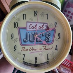 Joe's Diner Alarm Clock