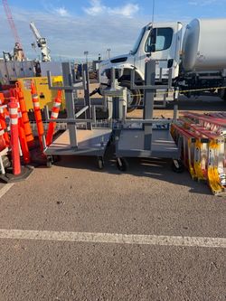 Conduit / pipe rack