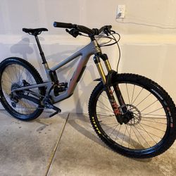 2023 Santa Cruz Megatower CC XX1