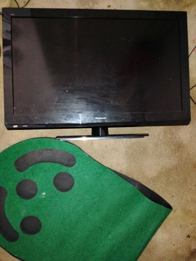 32 Inch Panasonic TV