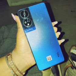 brand new TCL Verizon phone 