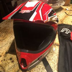 Youth Fox Racing Helmet (Dirt biking)