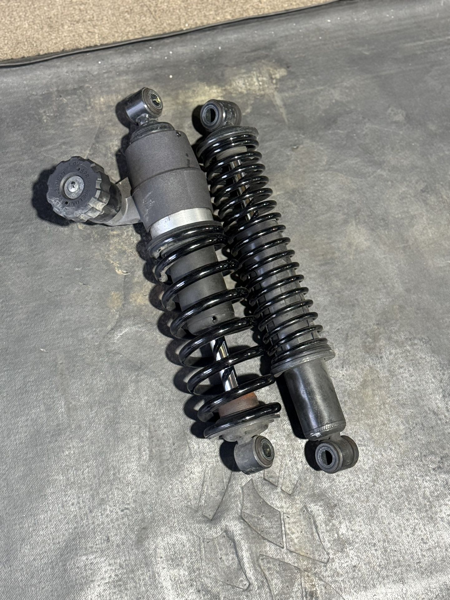 2021 Road Glide 13 Inch Shocks