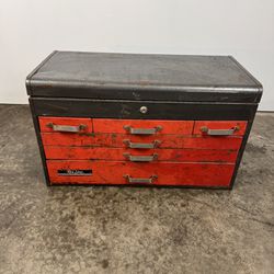  CRAFTSMAN Tool Box
