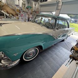 1955 Ford Victoria, Fairlane