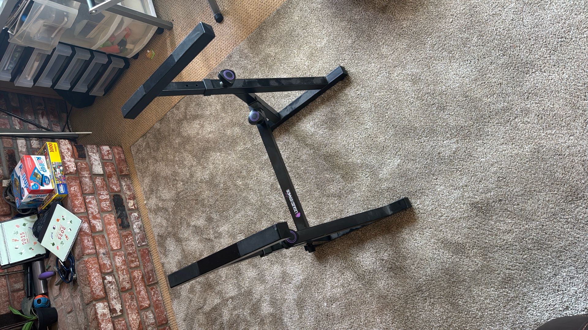 Piano Stand