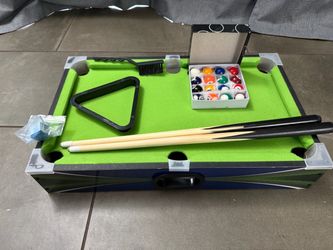 Mini Tabletop Pool Table Set