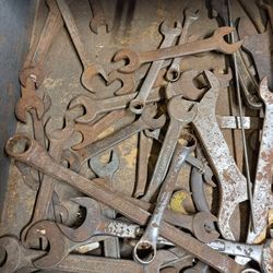 Miscellaneous  Vintage Wrenches 