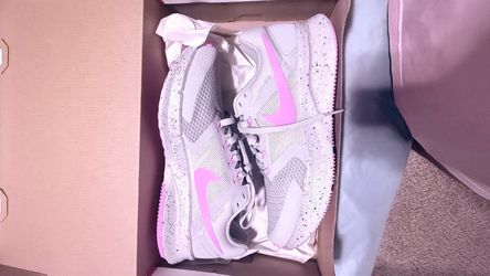 Nike women running sneakers