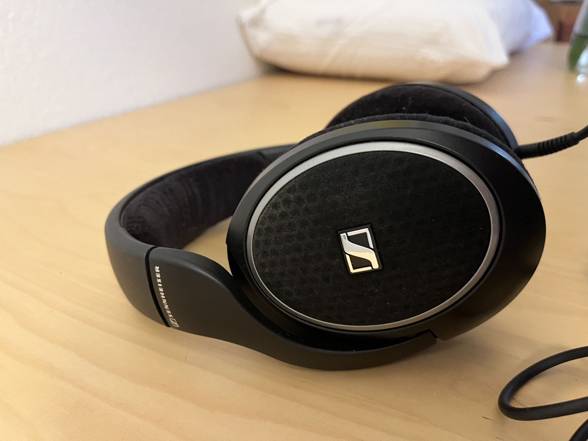 Sennheiser 558 Headphones