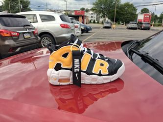 Brand New And Original Kid's Nike Air Uptempo Sneakers Sizes 4y