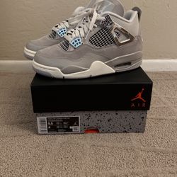 Jordan 4 Frozen Moments Size 5.5