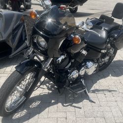 2014 Yamaha Vstar 650 custom