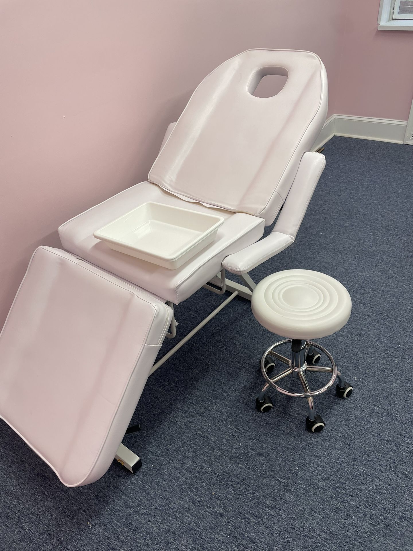 Massage Table/ Lash Chair