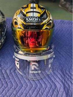 Motorcycle helmet SHOEI